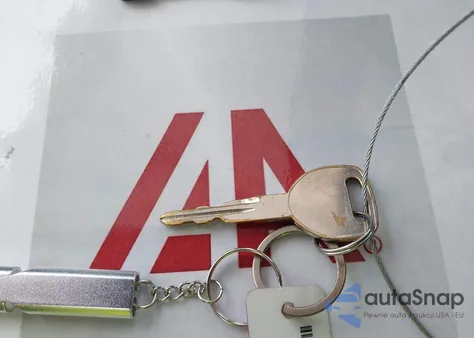 2001 Honda Cr-V Lx z USA, uszkodzony, nr VIN JHLRD18431S016520